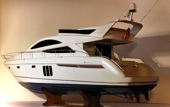 Stern view of Phantom 48 model